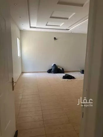فيلا للبيع في شارع خليل الصنهاجي, حي المهدية, مدينة الرياض, منطقة الرياض صورة 3