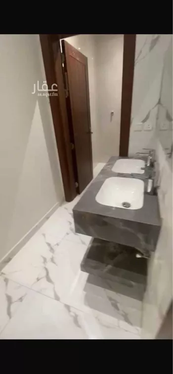 عمارة للإيجار في شارع أبو سعيد السيرافي, حي الشراع, مدينة جدة, منطقة مكة المكرمة صورة 5