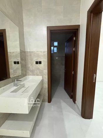 عمارة للإيجار في شارع حسن عبدالله حسن الشهري, حي الغدير, مدينة ابها, منطقة عسير صورة 3