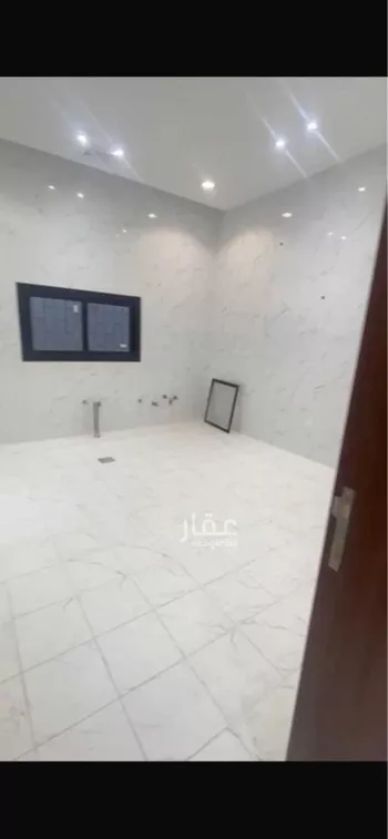عمارة للإيجار في شارع أبو سعيد السيرافي, حي الشراع, مدينة جدة, منطقة مكة المكرمة صورة 2