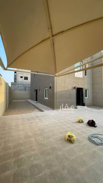 فيلا للبيع في شارع ابن أبي بكر المخزومي, حي مطار الملك خالد الدولي, مدينة الرياض, منطقة الرياض