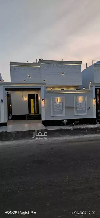 دور للبيع في شارع صالح الزايدي, حي الصالحية, مدينة جدة, منطقة مكة المكرمة صورة 5