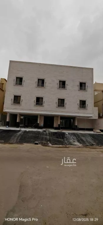 عمارة للبيع في شارع أحمد المنقور, حي الصالحية, مدينة جدة, منطقة مكة المكرمة