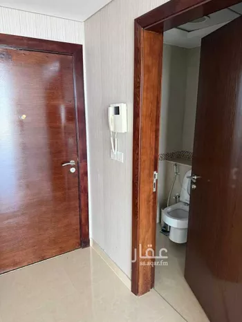 شقة للإيجار في شارع طريق الملك فهد الفرعي, حي الصحافة, مدينة الرياض, منطقة الرياض صورة 3