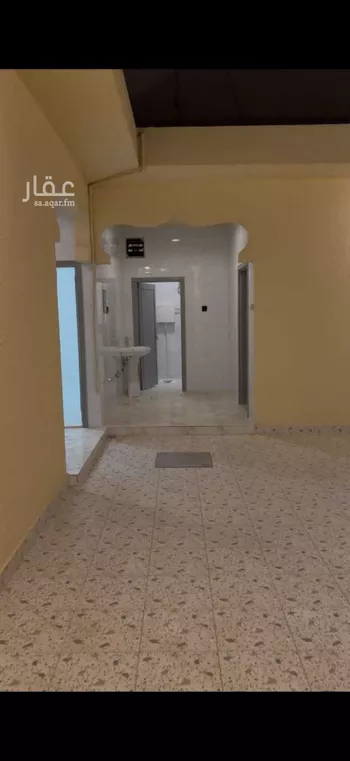 عمارة للإيجار في شارع الترمذي, حي الشفاء, مدينة الرياض, منطقة الرياض صورة 3