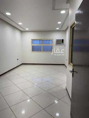 شقة للإيجار في شارع الأمير فيصل بن سعد بن سعود, حي الملك فيصل, مدينة الرياض, منطقة الرياض صورة 3