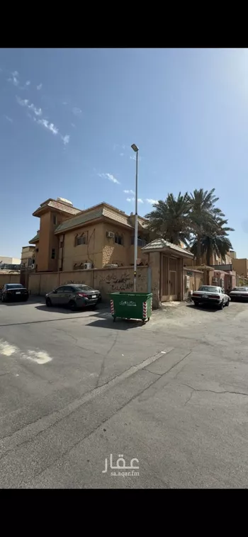 فيلا للبيع في شارع ابن طوق الكاتب, حي الشرفية, مدينة الرياض, منطقة الرياض