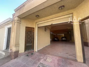 فيلا للبيع في شارع الفرع, حي إشبيلية, مدينة الرياض, منطقة الرياض صورة 4