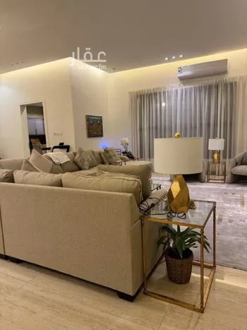 فيلا للإيجار في شارع رقم 373, حي النرجس, مدينة الرياض, منطقة الرياض صورة 3