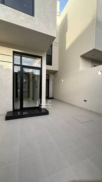 فيلا للبيع في شارع مكحول الازدي, حي الملك فهد, مدينة المدينه المنوره, منطقة المدينة المنورة صورة 2