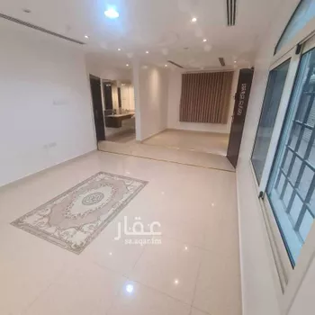 فيلا للإيجار في شارع عبدالرحمن الخزرجي, حي الربوة, مدينة الرياض, منطقة الرياض صورة 3