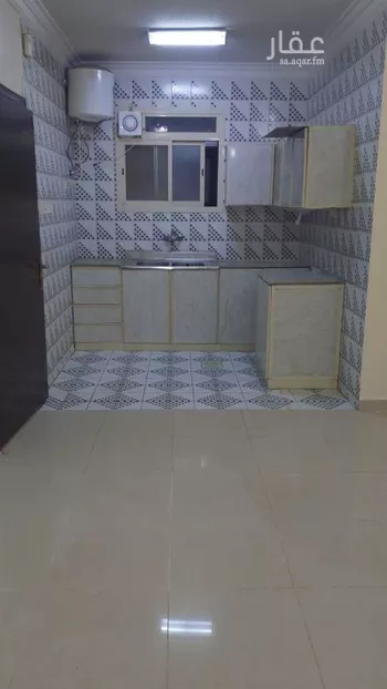 عمارة للإيجار في شارع الامير ثامر بن عبدالعزيز , حي الملز, مدينة الرياض, منطقة الرياض