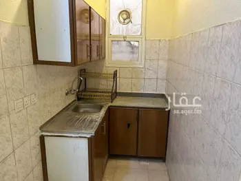شقة للإيجار في شارع الامير عبدالله ابن عبدالرحمن ، حي ظهرة العودة شرق ، الدرعية ، الدرعية صورة 4