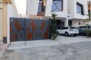 دور للبيع في شارع علي المغيدي, حي القيروان, مدينة الرياض, منطقة الرياض صورة 3