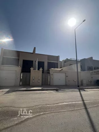 فيلا للبيع في شارع فاطمة أم البهاء, حي الرمال, مدينة الرياض, منطقة الرياض
