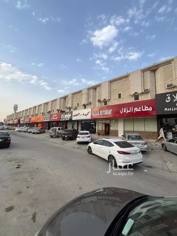 عمارة للإيجار في شارع حائل, حي النزهة, مدينة الرياض, منطقة الرياض صورة 2