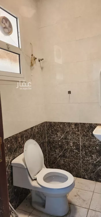 مكتب تجاري للإيجار في شارع فارس الازدي, حي القيروان, مدينة الرياض, منطقة الرياض صورة 5