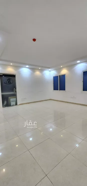 مكتب تجاري للإيجار في شارع السيل الكبير, حي المهدية, مدينة الرياض, منطقة الرياض صورة 4