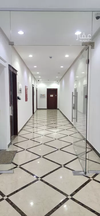 مكتب تجاري للإيجار في شارع فارس الازدي, حي القيروان, مدينة الرياض, منطقة الرياض صورة 2