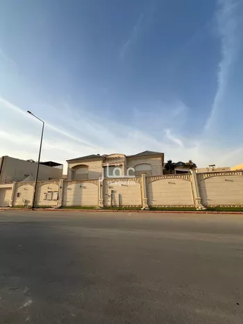 فيلا للبيع في شارع ابن مشرف التميمي, حي الملك عبدالله, مدينة الرياض, منطقة الرياض صورة 5