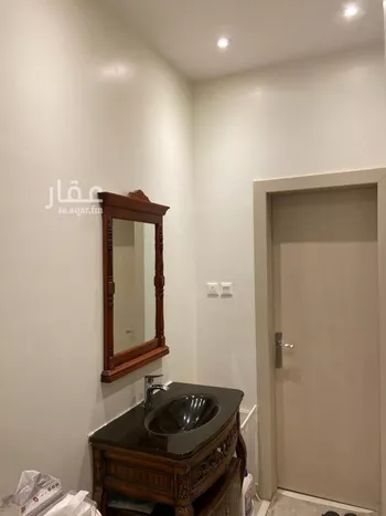 فيلا للبيع في شارع قرطاجة, حي شبرا, مدينة الرياض, منطقة الرياض صورة 2