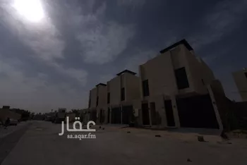 فيلا للبيع في شارع عبدالرحمن بن مقبل, حي العارض, مدينة الرياض, منطقة الرياض صورة 2