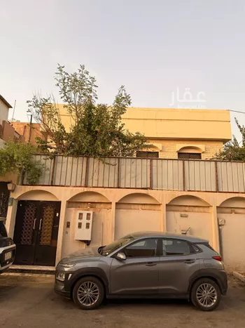 فيلا للبيع في شارع المنذر بن وبرة, حي الروضة, مدينة الرياض, منطقة الرياض صورة 3
