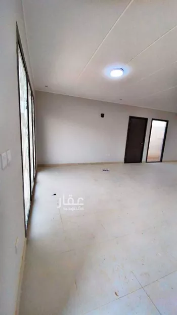 فيلا للإيجار في شارع 5546, حي مطار الملك خالد الدولي, مدينة الرياض, منطقة الرياض صورة 3