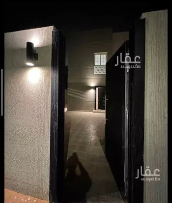 فيلا للبيع في حي مطار الملك خالد الدولي, مدينة الرياض, منطقة الرياض صورة 2