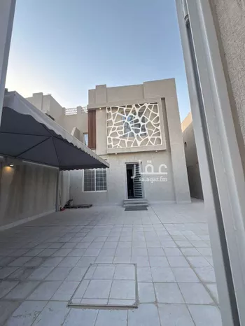 فيلا للبيع في شارع مبشر ابن عمرو, حي المنار, مدينة الدمام, المنطقة الشرقية