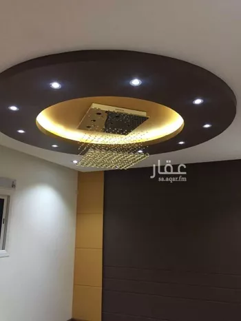فيلا للبيع في شارع الأسعد القيسي, حي السلام, مدينة عنيزه, منطقة القصيم صورة 2