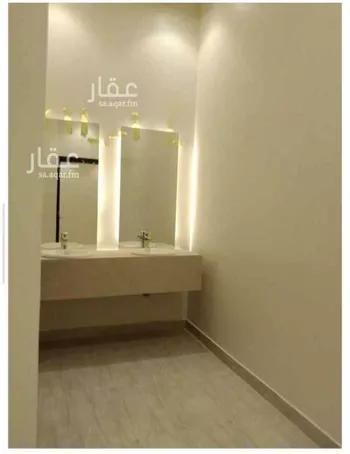 فيلا للبيع في شارع عبدالله بن جعفر, حي الرمال, مدينة الرياض, منطقة الرياض صورة 2