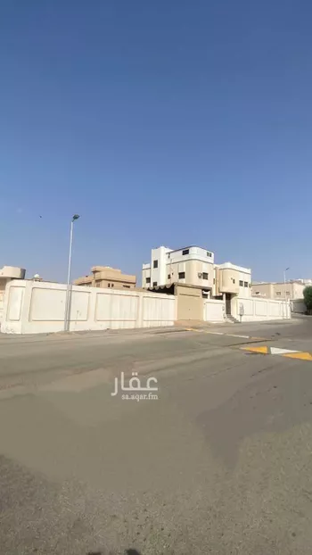 فيلا للبيع في شارع محمد , حي العليا, مدينة عنيزه, منطقة القصيم صورة 4