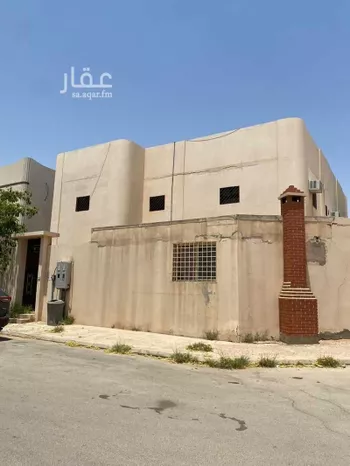 فيلا للبيع في شارع محمد , حي الوفاء, مدينة عنيزه, منطقة القصيم صورة 2