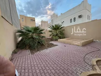 أرض للبيع في شارع عبدالله بن العباس, حي الأشرفية, مدينة عنيزه, منطقة القصيم صورة 2
