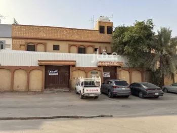 فيلا للبيع في شارع ابي الطاهر المقدسي, حي العريجاء الغربي, مدينة الرياض, منطقة الرياض صورة 5