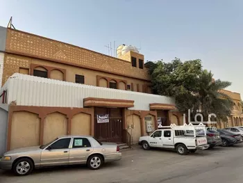 فيلا للبيع في شارع ابي الطاهر المقدسي, حي العريجاء الغربي, مدينة الرياض, منطقة الرياض صورة 3
