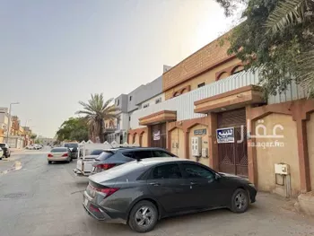 فيلا للبيع في شارع ابي الطاهر المقدسي, حي العريجاء الغربي, مدينة الرياض, منطقة الرياض صورة 4