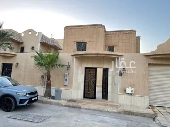 فيلا للإيجار في شارع المزاحمية, حي الربوة, مدينة الرياض, منطقة الرياض