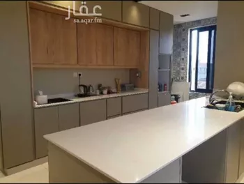 فيلا للبيع في شارع حفصة بنت حاطب بن عمرو, حي الفنار, مدينة جدة, منطقة مكة المكرمة صورة 5