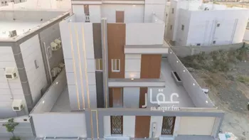 فيلا للبيع في شارع الملك عبدالله, حي العز, مدينة احد المسارحه, منطقة جازان صورة 2