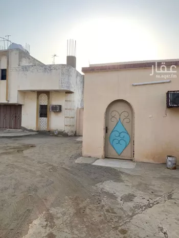 عمارة للبيع في شارع الوتد 508, مدينة صامطه, منطقة جازان صورة 3