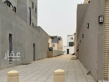 فيلا للبيع في شارع اسماء بنت مالك, حي القيروان, مدينة الرياض, منطقة الرياض صورة 3