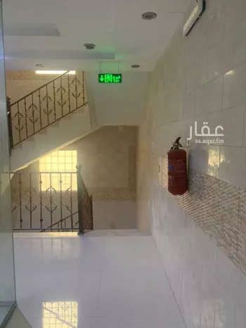 مكتب تجاري للإيجار في شارع الامام الله بن سعود, حي الحمراء, مدينة الرياض, منطقة الرياض صورة 5
