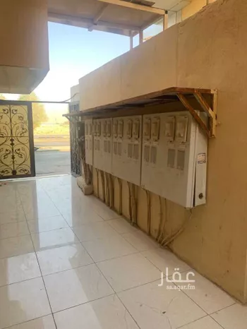 عمارة للبيع في شارع عبدالله ابن سعود ابن عبدالعزيز الفرعي, حي الحمراء, مدينة الرياض, منطقة الرياض صورة 4