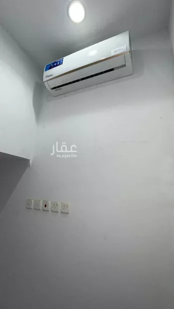 غرفة للإيجار في شارع ابن أرسلان الكاتب, حي القادسية, مدينة الرياض, منطقة الرياض