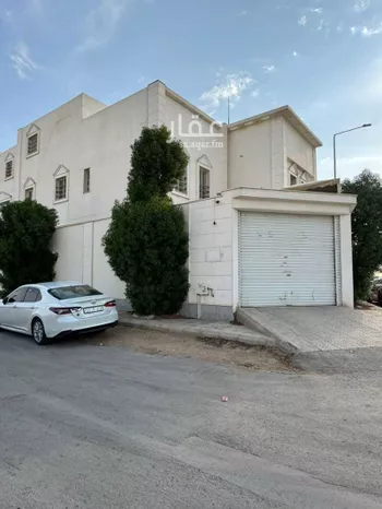 فيلا للإيجار في شارع نصيب مولى المهدي, حي الرمال, مدينة الرياض, منطقة الرياض
