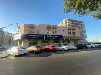 عمارة للبيع في شارع خالد ابن هشام, حي الشرفية, مدينة جدة, منطقة مكة المكرمة صورة 2