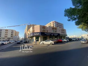 عمارة للبيع في شارع خالد ابن هشام, حي الشرفية, مدينة جدة, منطقة مكة المكرمة