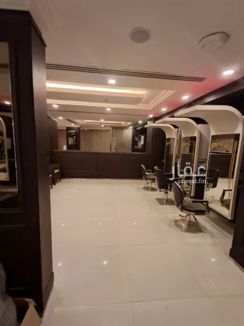 عمارة للإيجار في شارع الأمير ناصر بن فرحان آل سعود, حي الملك سلمان, مدينة الرياض, منطقة الرياض صورة 4